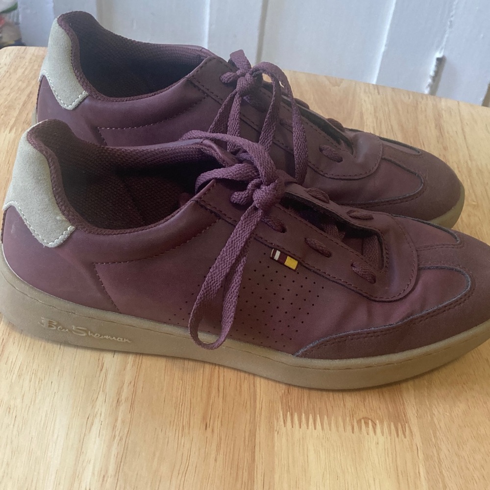 Ben Sherman Men's Maroon and Beige Sneakers